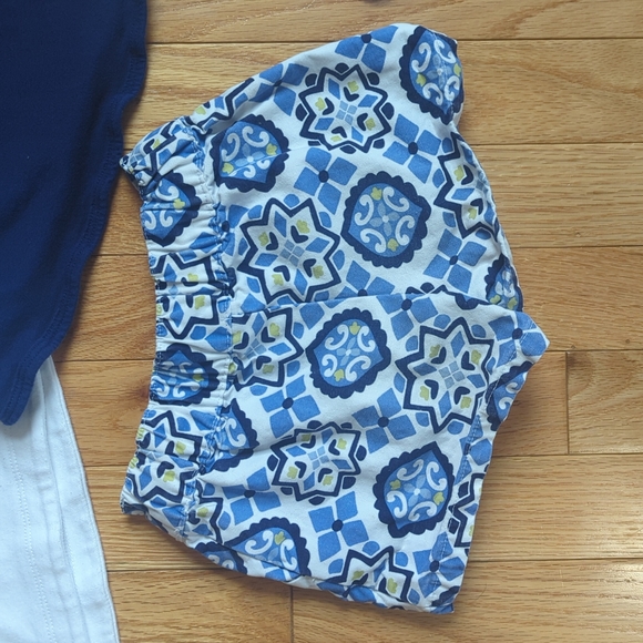 Gymboree 3 Piece Matching Set - Picture 2 of 7